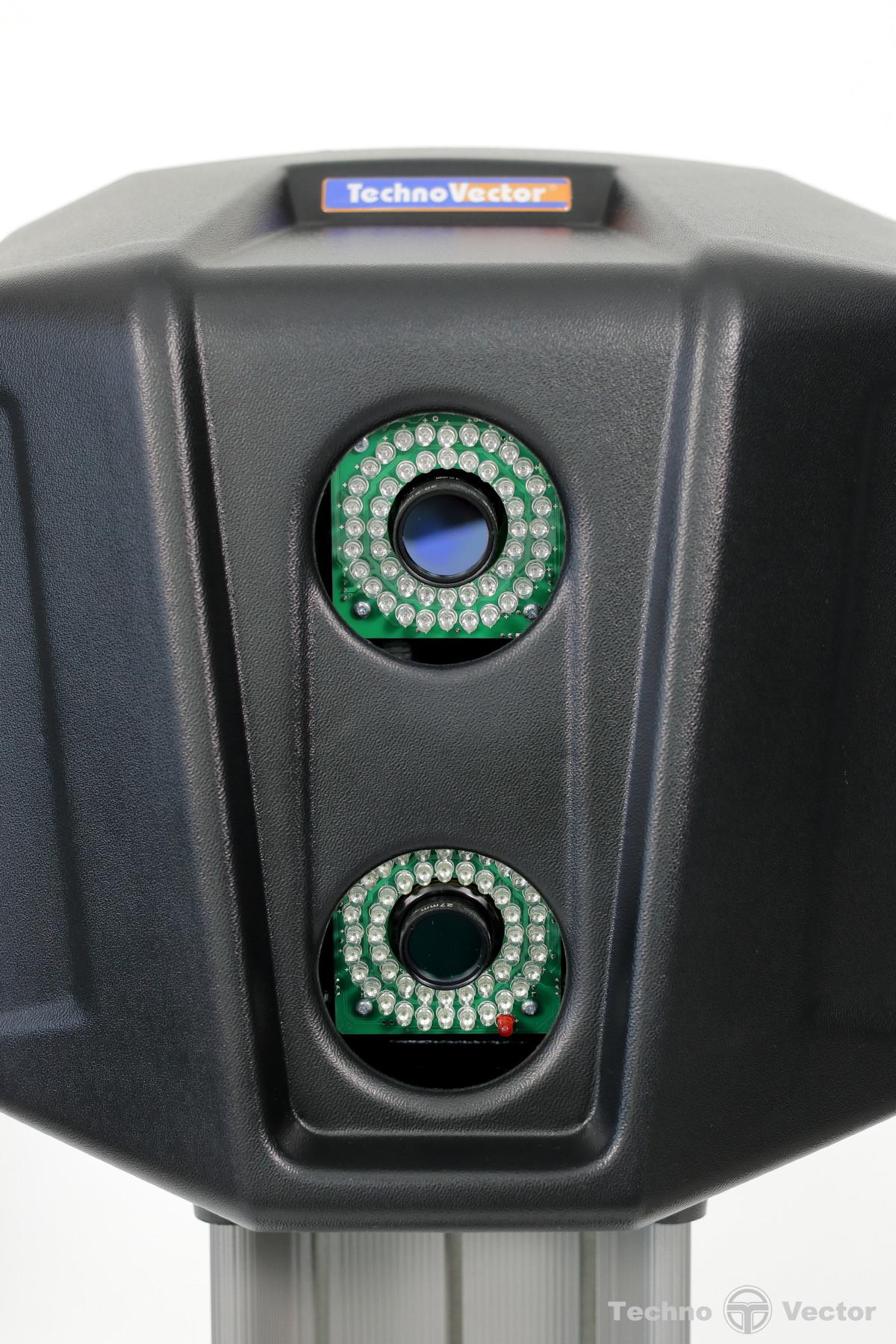   - 3D     7 Truck 7204 HT MC2